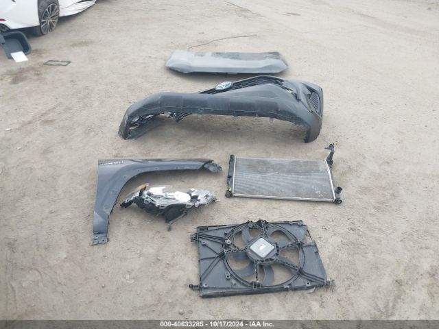 JTMLWRFV2KD002749 Toyota Rav4 Hybrid Le