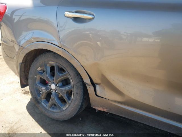 5XYPK4A51GG046838 KIA Sorento 3.3l Sx