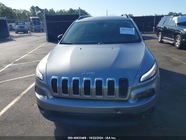 1C4PJLAB0HW623446 Jeep Cherokee Sport Fwd