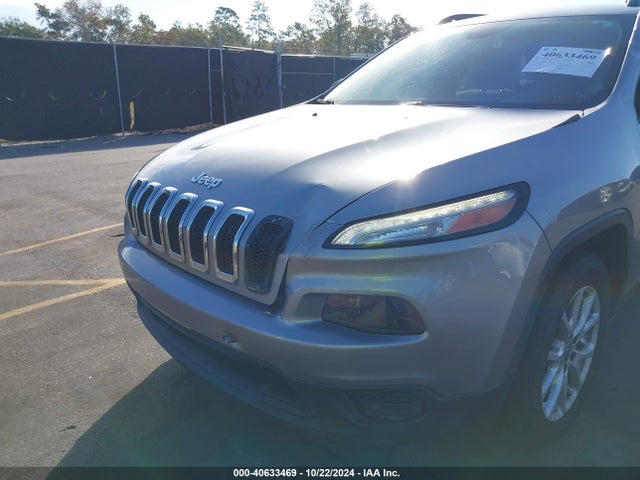1C4PJLAB0HW623446 Jeep Cherokee Sport Fwd