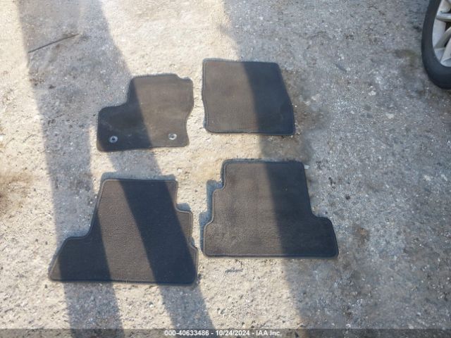1FMCU9J97GUA77921 Ford Escape Titanium
