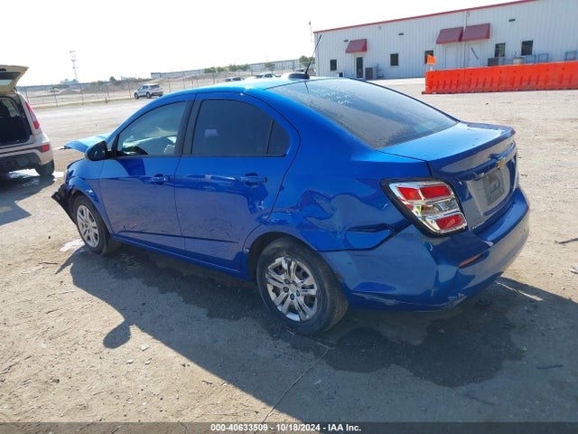 Chevrolet Sonic Ls Auto 2017 1G1JB5SH8H4154192 Image 3