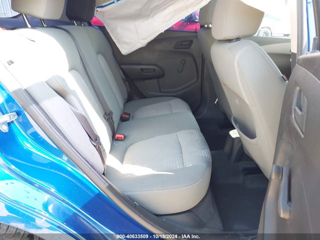 Chevrolet Sonic Ls Auto 2017 1G1JB5SH8H4154192 Image 8