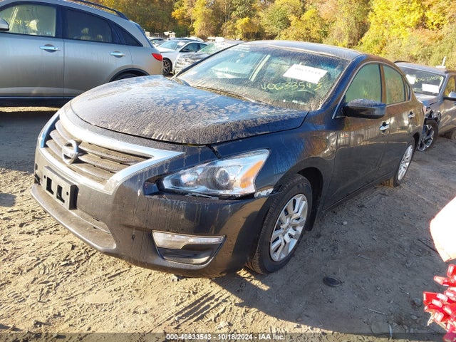 Nissan Altima 2.5 S 2015 1N4AL3AP2FC594404 Image 2