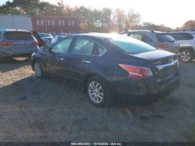 Nissan Altima 2.5 S 2015 1N4AL3AP2FC594404 Image 3