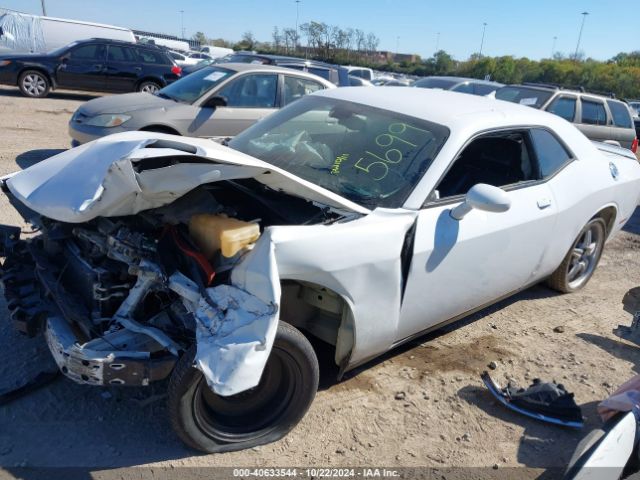 2C3CDZBT2GH125699 Dodge Challenger R/t Plus