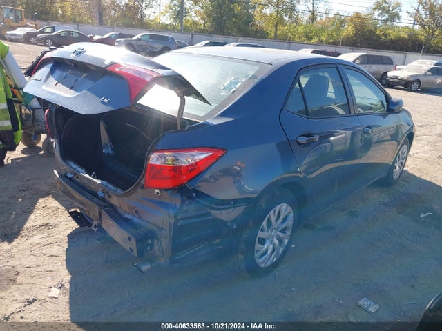 Toyota COROLLA LE 2017 2T1BURHE9HC937741 Image 4