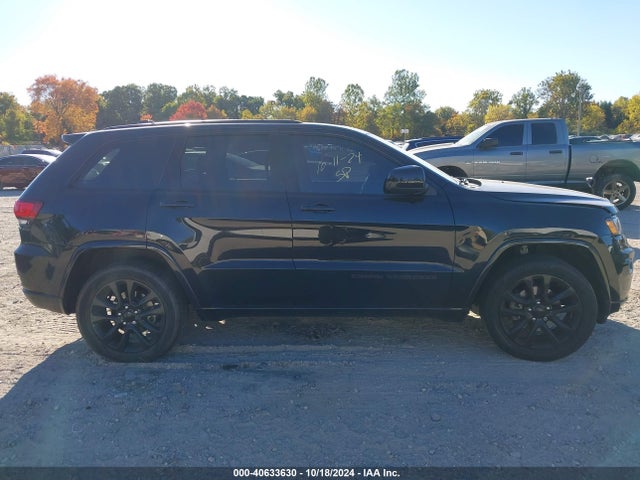 1C4RJFAG2HC828662 Jeep Grand Cherokee Altitude 4x4