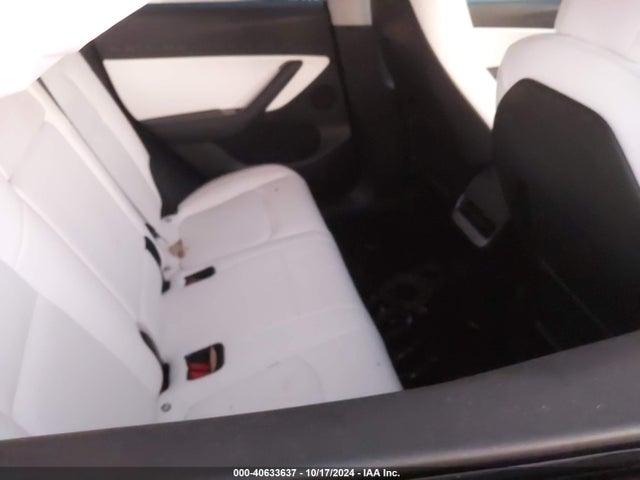 2020 TESLA MODEL Y 5YJYGDEE9LF032784 Photo 7