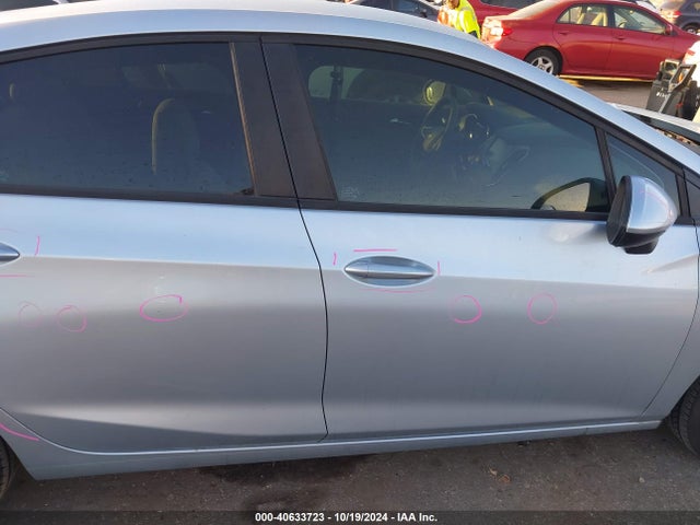 Chevrolet Cruze Ls Auto 2017 3G1BC5SM0HS571143 Image 13