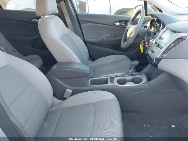Chevrolet Cruze Ls Auto 2017 3G1BC5SM0HS571143 Image 5