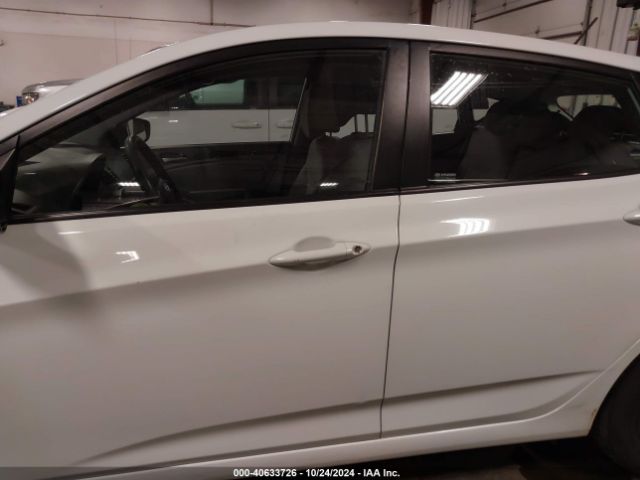 KMHCT5AE4FU225014 Hyundai ACCENT GS