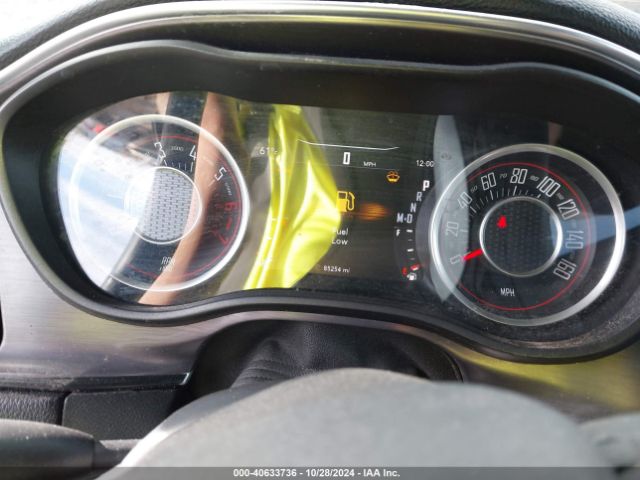 2C3CDZAT9FH704138 Dodge Challenger R/t