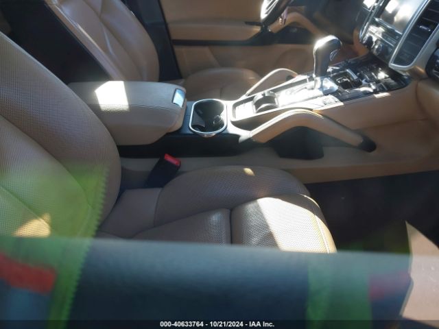 2016 PORSCHE CAYENNE WP1AA2A28GKA38134 Photo 4