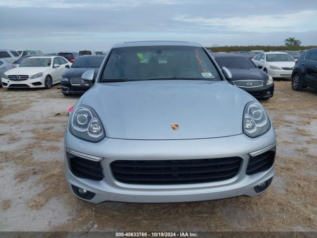 WP1AA2A29JKA02122 Porsche Cayenne Platinum Edition
