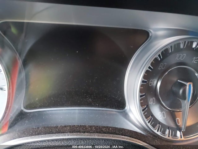 Chrysler 300 300c 2018 2C3CCAPT8JH222684 Image 16