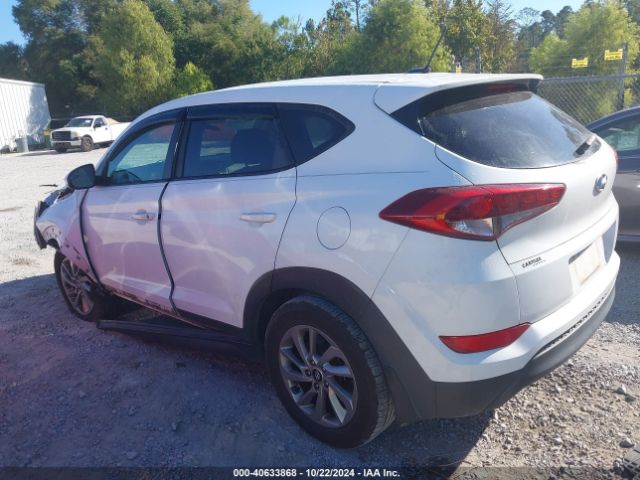 KM8J23A48HU508329 Hyundai TUCSON SE