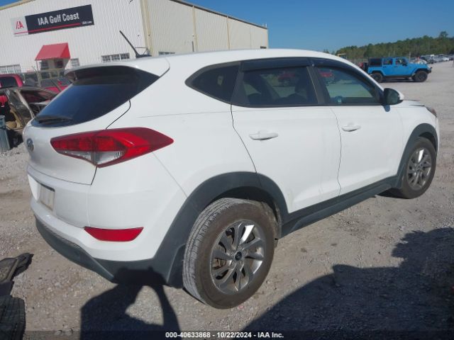 KM8J23A48HU508329 Hyundai TUCSON SE