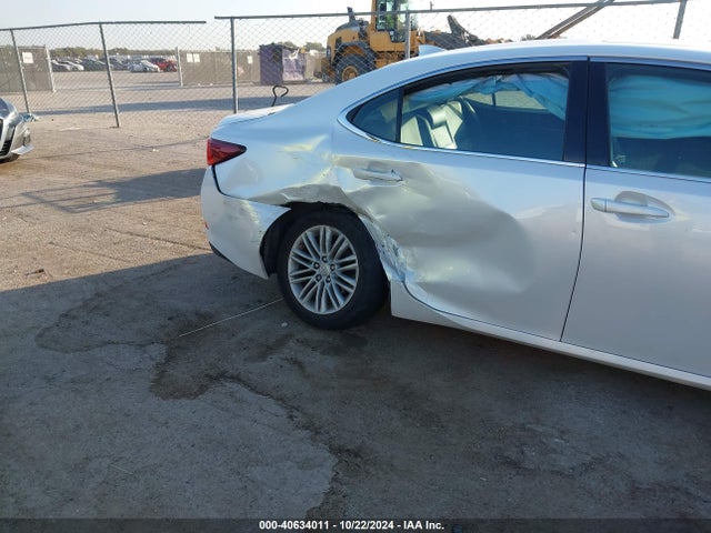 Lexus ES 350 2017 58ABK1GG0HU075060 Image 6