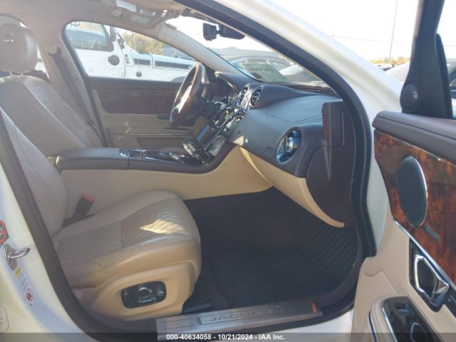 2018 JAGUAR XJ SAJXJ2GD2J8W14746 Photo 4