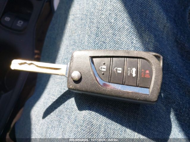 5YFEPRAE1LP089894 Toyota COROLLA LE