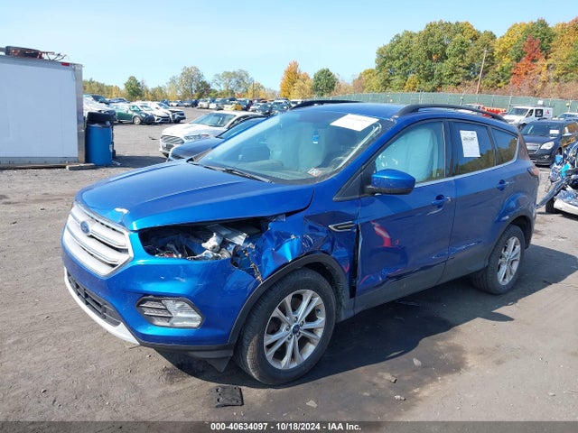 Ford ESCAPE SE 2018 1FMCU9GD1JUD51780 Image 2