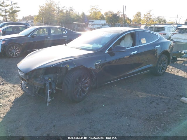 2018 TESLA MODEL S 5YJSA1E29JF249115 Photo 1