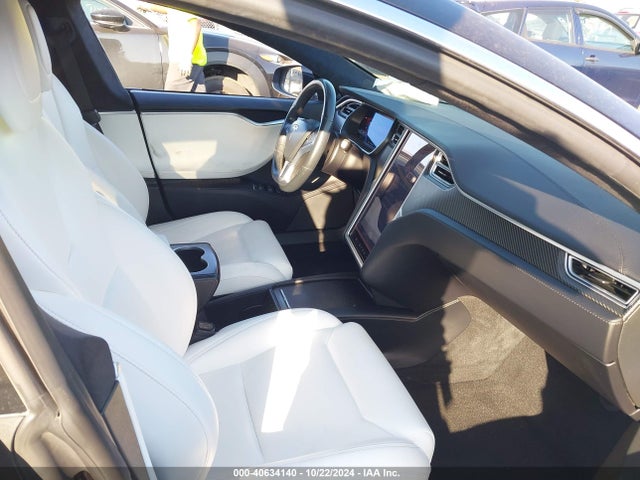 2018 TESLA MODEL S 5YJSA1E29JF249115 Photo 4