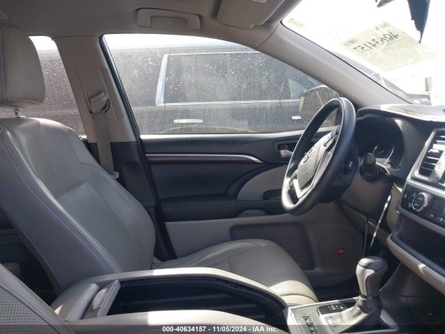 5TDDCRFH6FS010578 Toyota Highlander Hybrid Limited Platinum V6