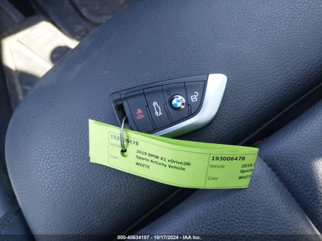 2019 BMW X1 WBXHT3C53K5L89891 Photo 10