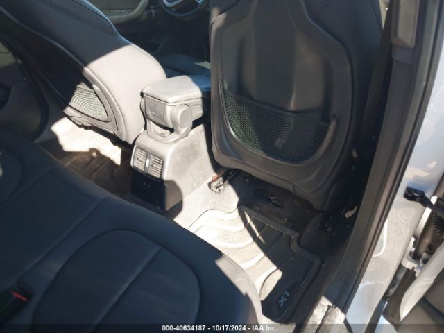 2019 BMW X1 WBXHT3C53K5L89891 Photo 7
