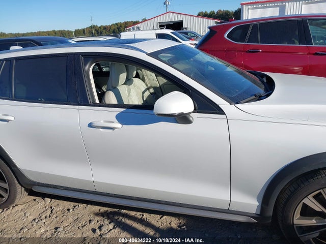 YV4102WK6N1088785 Volvo V60 Cross Country T5
