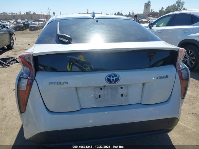 Toyota Prius Two 2017 JTDKBRFU7H3032357 Image 17