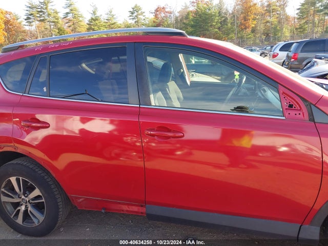 Toyota Rav4 Xle 2017 JTMRFREVXHJ149956 Image 13