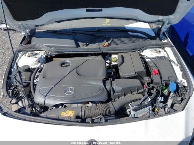 WDDSJ4GB4JN667748 Mercedes-Benz CLA 250 4MATIC