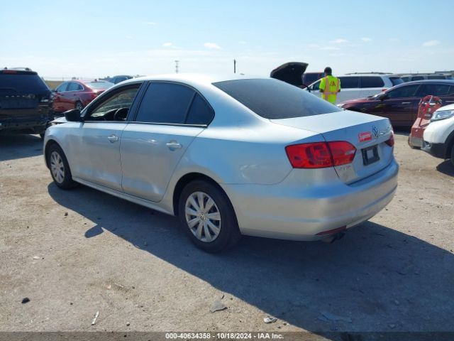 3VW2K7AJ7EM301157 Volkswagen Jetta 2.0l S