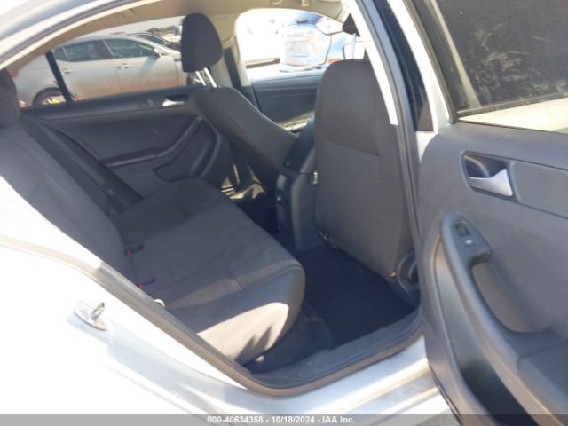 3VW2K7AJ7EM301157 Volkswagen Jetta 2.0l S