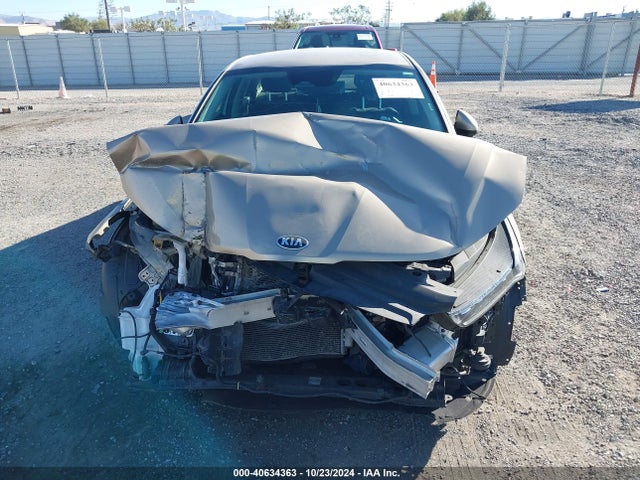 KIA K5 LXS 2021 5XXG14J26MG045452 Image 12