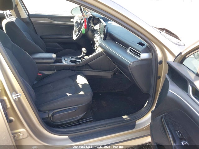 5XXG14J26MG045452 KIA K5 LXS