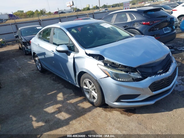 2018 1G1BE5SM7J7130902 main image