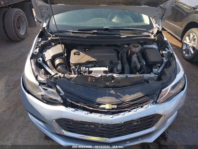 Chevrolet Cruze Lt Auto 2018 1G1BE5SM7J7130902 Image 10