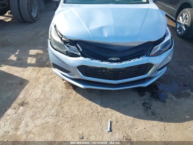 Chevrolet Cruze Lt Auto 2018 1G1BE5SM7J7130902 Image 6