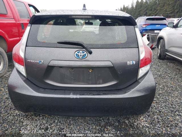 JTDKDTB32F1109469 Toyota Prius C Two