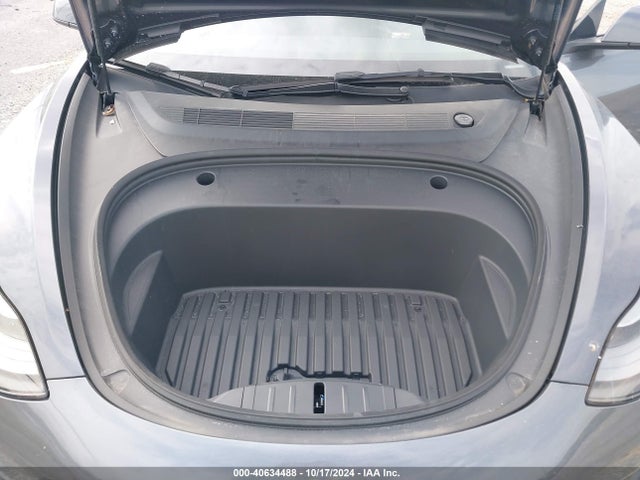 2023 TESLA MODEL 3 5YJ3E1EA4PF570469 Photo 9