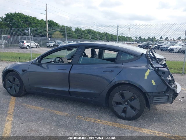 Tesla Model 3 Rear-wheel Drive 2023 5YJ3E1EA4PF570469 Image 15