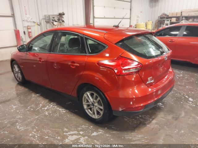 1FADP3K27JL322105 Ford FOCUS SE