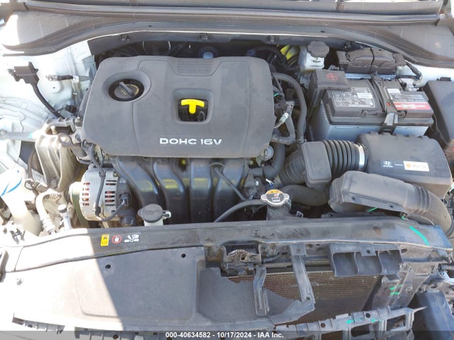 5NPD84LF0HH011659 Hyundai ELANTRA SE