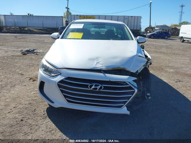 5NPD84LF0HH011659 Hyundai ELANTRA SE