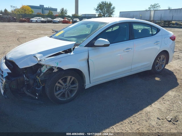 5NPD84LF0HH011659 Hyundai ELANTRA SE