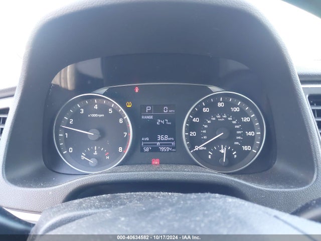 5NPD84LF0HH011659 Hyundai ELANTRA SE